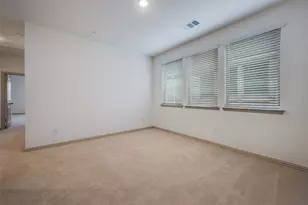 512 Parkside Dr, Argyle, TX 76226 - Photo 11