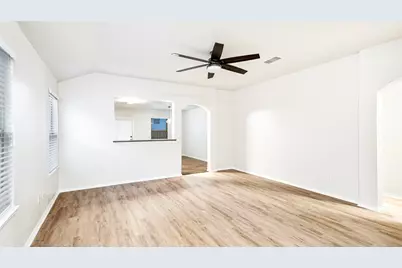 1117 Bellevue Drive, Princeton, TX 75407 - Photo 3