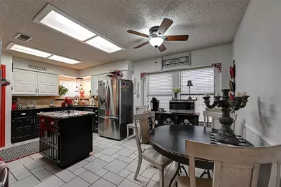 1916 Mill Run Drive, Arlington, TX 76006 - Photo 9