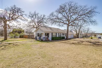 1215 N Elm Street, Weatherford, TX 76086 - Photo 19