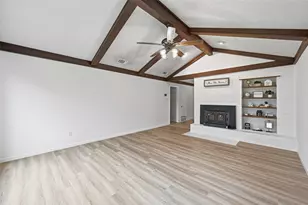 1709 Princeton Dr, Arlington, TX 76015 - Photo 7