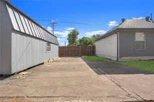 2004 Cedar Crest Blvd, Dallas, TX 75203 - Photo 31