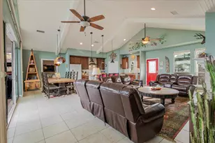 1002 Cedar Dr, Possum Kingdom Lake, TX 76449 - Photo 5