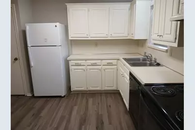 3202 Foxboro, Richardson, TX 75082 - Photo 3