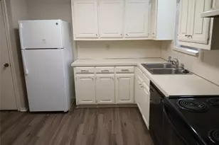 3202 Foxboro, Richardson, TX 75082 - Photo 3