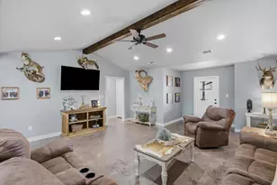 1052 Vz County Road 3208, Wills Point, TX 75169 - Photo 9