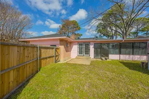 9610 Jennie Lee, Dallas, TX 75227 - Photo 17