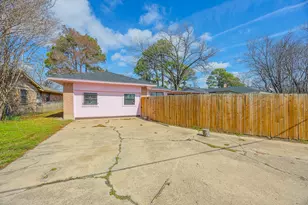 9610 Jennie Lee, Dallas, TX 75227 - Photo 15