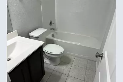 804 Peaceful Brook Drive, Fort Worth, TX 76140 - Photo 9