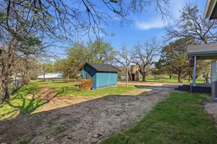 2808 Sky Harbour Dr, Granbury, TX 76049 - Photo 35
