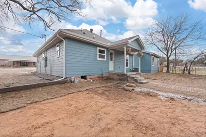 2808 Sky Harbour Drive, Granbury, TX 76049 - Photo 27