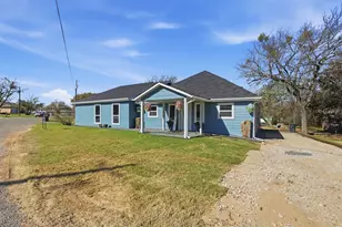 2808 Sky Harbour Dr, Granbury, TX 76049 - Photo 29