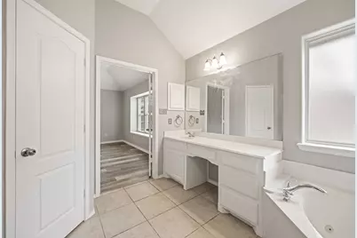 9129 River Trails Boulevard, Fort Worth, TX 76118 - Photo 25