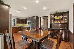 922 S Greenstone Ln, Duncanville, TX 75137 - Photo 11