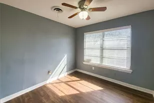5508 Patton Dr, Fort Worth, TX 76112 - Photo 9