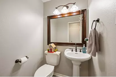 3905 Shady Creek Drive, Euless, TX 76040 - Photo 17