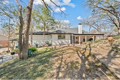 3905 Shady Creek Drive, Euless, TX 76040 - Photo 25