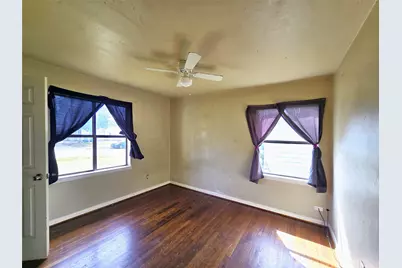 12121 Hoblitzelle Drive, Dallas, TX 75243 - Photo 25