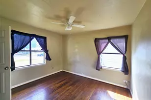 12121 Hoblitzelle Dr, Dallas, TX 75243 - Photo 25