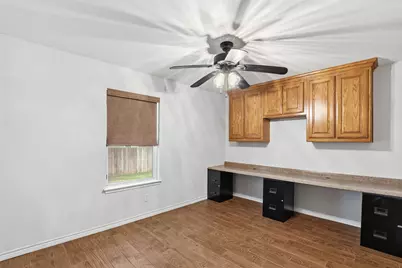 1024 Summit Drive, Justin, TX 76247 - Photo 19