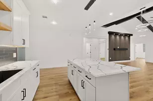 6039 Plum Dale Rd, Dallas, TX 75241 - Photo 11