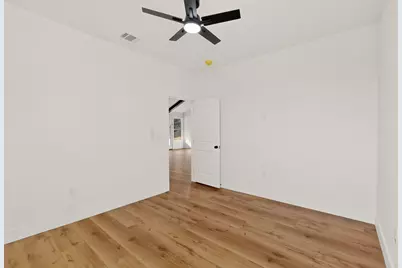 6039 Plum Dale Road, Dallas, TX 75241 - Photo 25