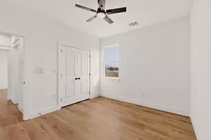 6039 Plum Dale Rd, Dallas, TX 75241 - Photo 21