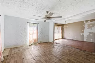 1703 Navaro St, Dallas, TX 75208 - Photo 11