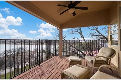 117 Scenic Drive, Highland Village, TX 75077 - Photo 3