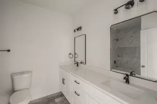 5708 Vanessa Ct, Granbury, TX 76048 - Photo 9