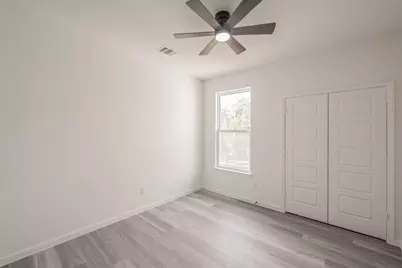 5708 Vanessa Court, Granbury, TX 76048 - Photo 13