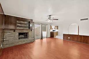 1926 Rambling Ridge Ln, Carrollton, TX 75007 - Photo 11