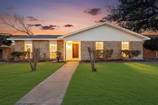 1926 Rambling Ridge Ln, Carrollton, TX 75007 - Photo 1