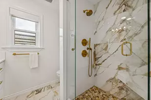 6033 Sandhurst Ln, Dallas, TX 75206 - Photo 31