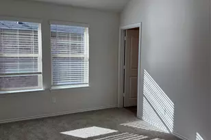 501 Regiment Rd, Sherman, TX 75090 - Photo 11