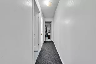 220 Country Side Ct, Springtown, TX 76082 - Photo 11