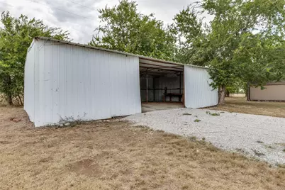 288 Strawberry Lane, Rhome, TX 76078 - Photo 25