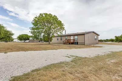 288 Strawberry Lane, Rhome, TX 76078 - Photo 23