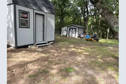 150 Ash Creek Court, Springtown, TX 76082 - Photo 17