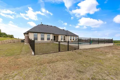 716 Coastal Meadows Court, Granbury, TX 76049 - Photo 33