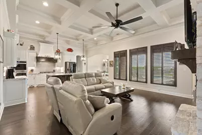 716 Coastal Meadows Court, Granbury, TX 76049 - Photo 7