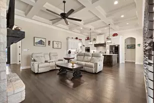 716 Coastal Meadows Ct, Granbury, TX 76049 - Photo 9