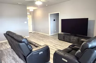 110 Joyce St, Whitney, TX 76692 - Photo 3