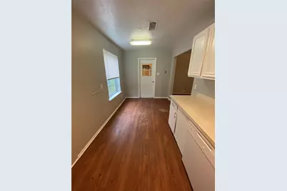 1102 Laurelhill Court, Arlington, TX 76015 - Photo 7