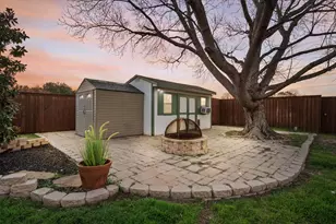 2237 Merritt Way, Arlington, TX 76018 - Photo 37