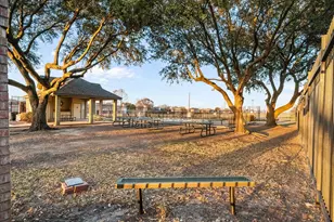 2237 Merritt Way, Arlington, TX 76018 - Photo 39