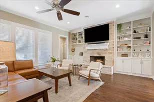 10337 Fallen Leaf Dr, Waco, TX 76712 - Photo 9