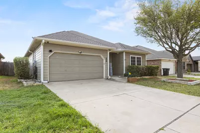 12421 Hunters Mill Trail, Fort Worth, TX 76028 - Photo 3