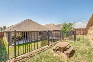 1217 Porter Ln, McKinney, TX 75071 - Photo 25