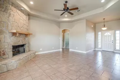 140 Champion Court, Weatherford, TX 76087 - Photo 5